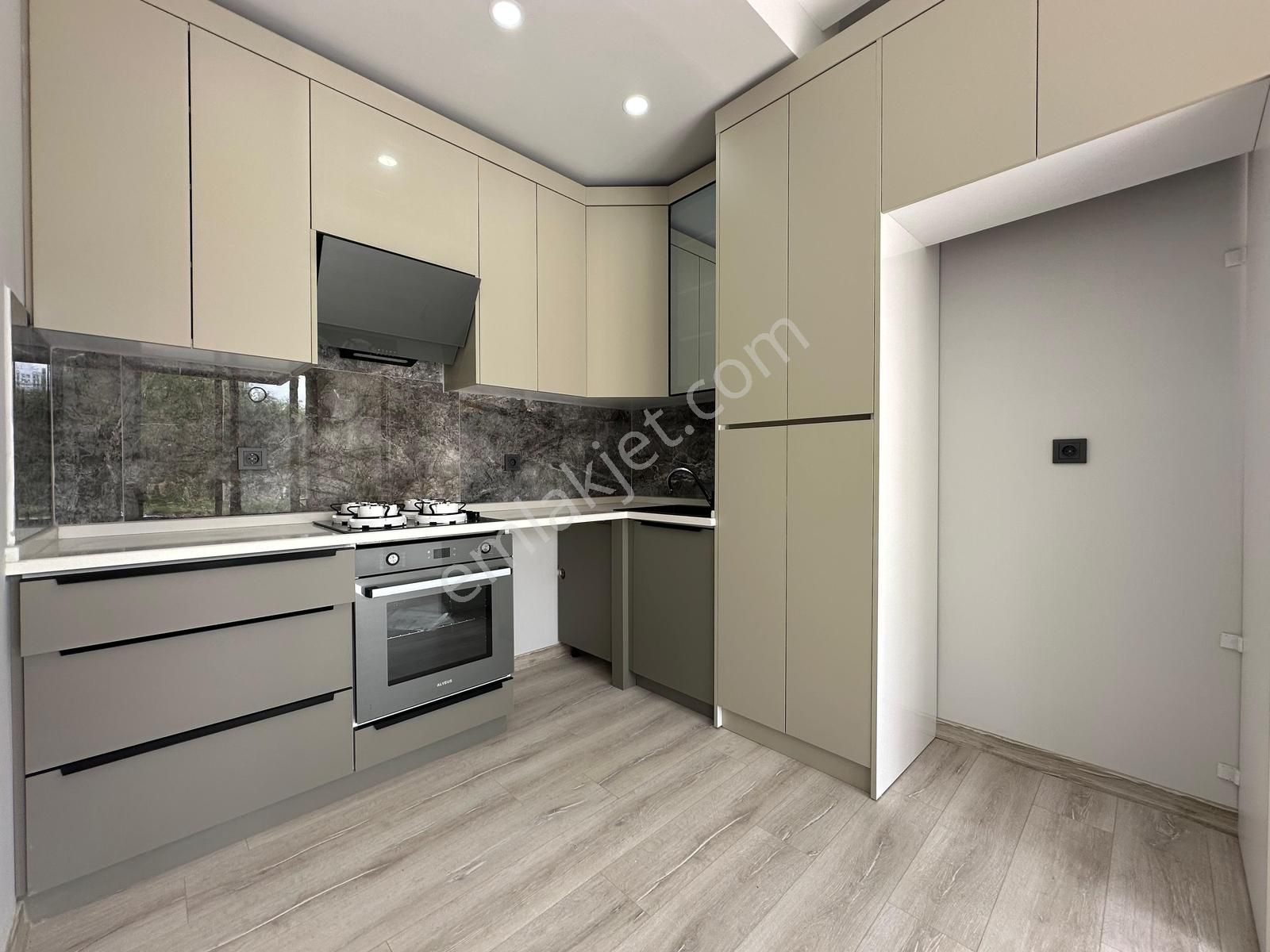 Kumsaldan Akçay'da Kendine Ait Bahçe Kullanımlı_1+1_sıfır Daire* - Görsel 9