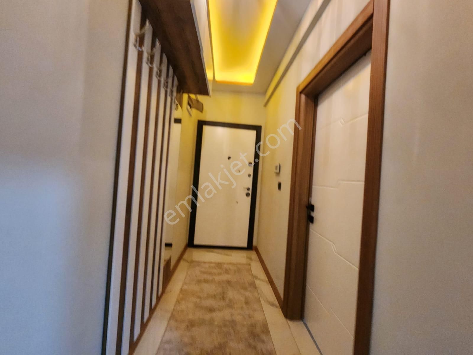 Yetkisi Kumsaldan Denize 100 Mt! Ara Kat Geniş_1+1_satılık Daire - Görsel 22