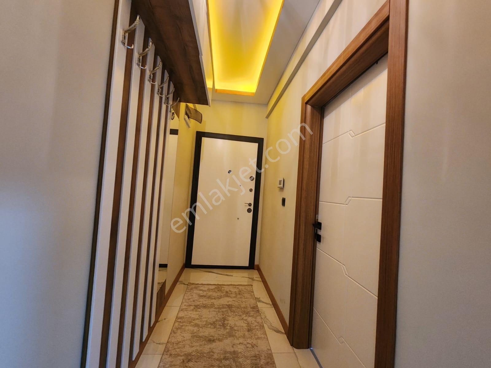 Yetkisi Kumsaldan Denize 100 Mt! Ara Kat Geniş_1+1_satılık Daire - Görsel 35