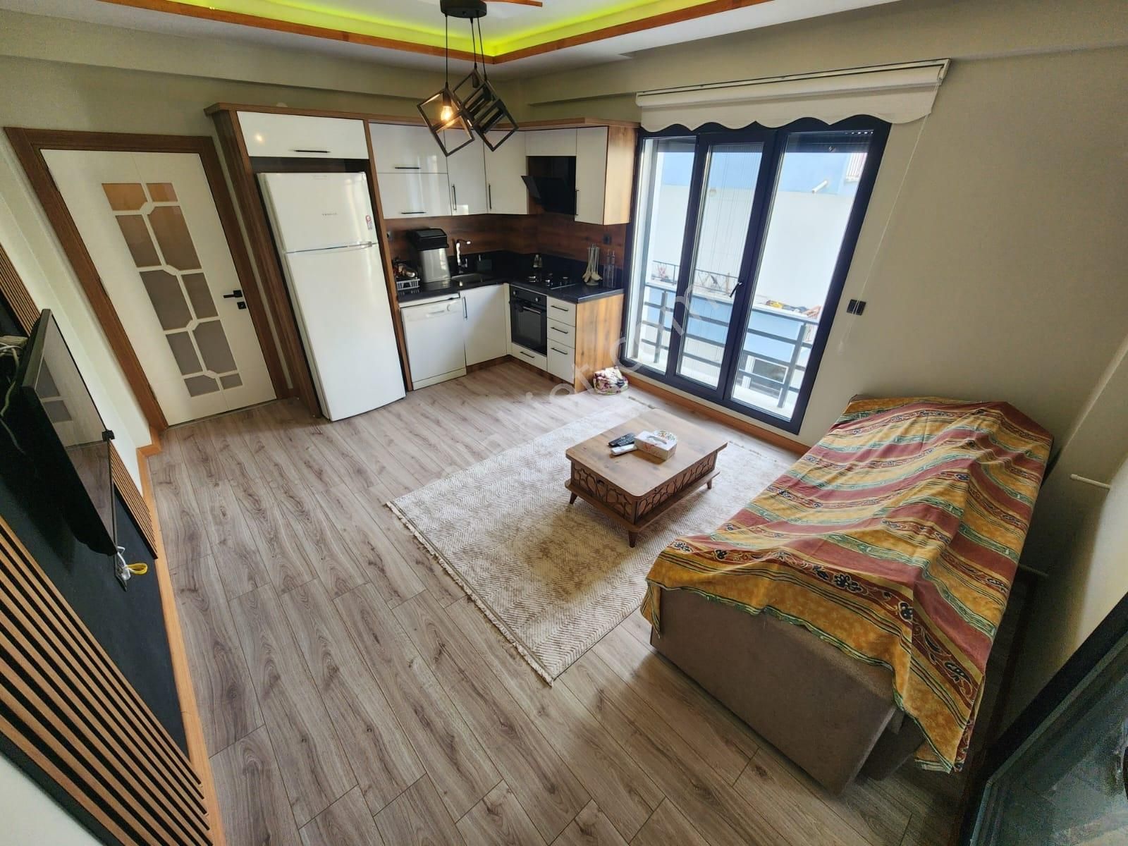 Yetkisi Kumsaldan Denize 100 Mt! Ara Kat Geniş_1+1_satılık Daire - Görsel 24