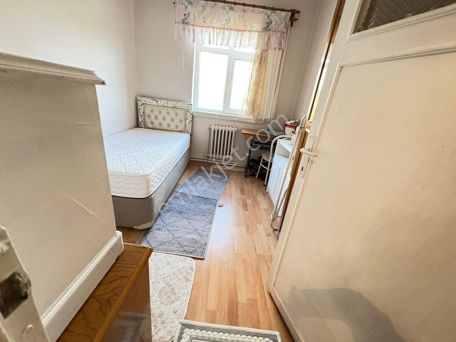 Göral Emlak'tan Ahmet Arif Parkı Yanı 3+1 Ön Cephe Daire - Görsel 10