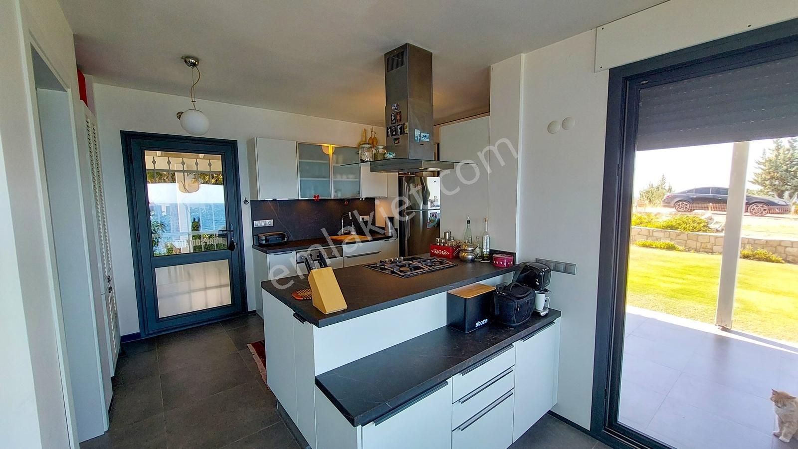 Karaburun Bozköy'de Full Deniz Manzaralı Satılık Dublex Villa - Görsel 27