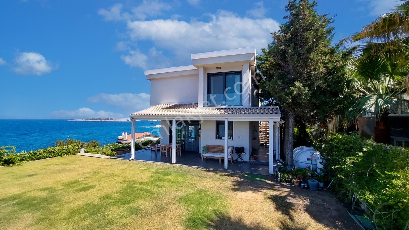 Karaburun Bozköy'de Full Deniz Manzaralı Satılık Dublex Villa