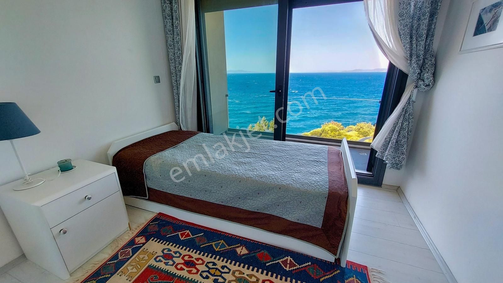 Karaburun Bozköy'de Full Deniz Manzaralı Satılık Dublex Villa - Görsel 16