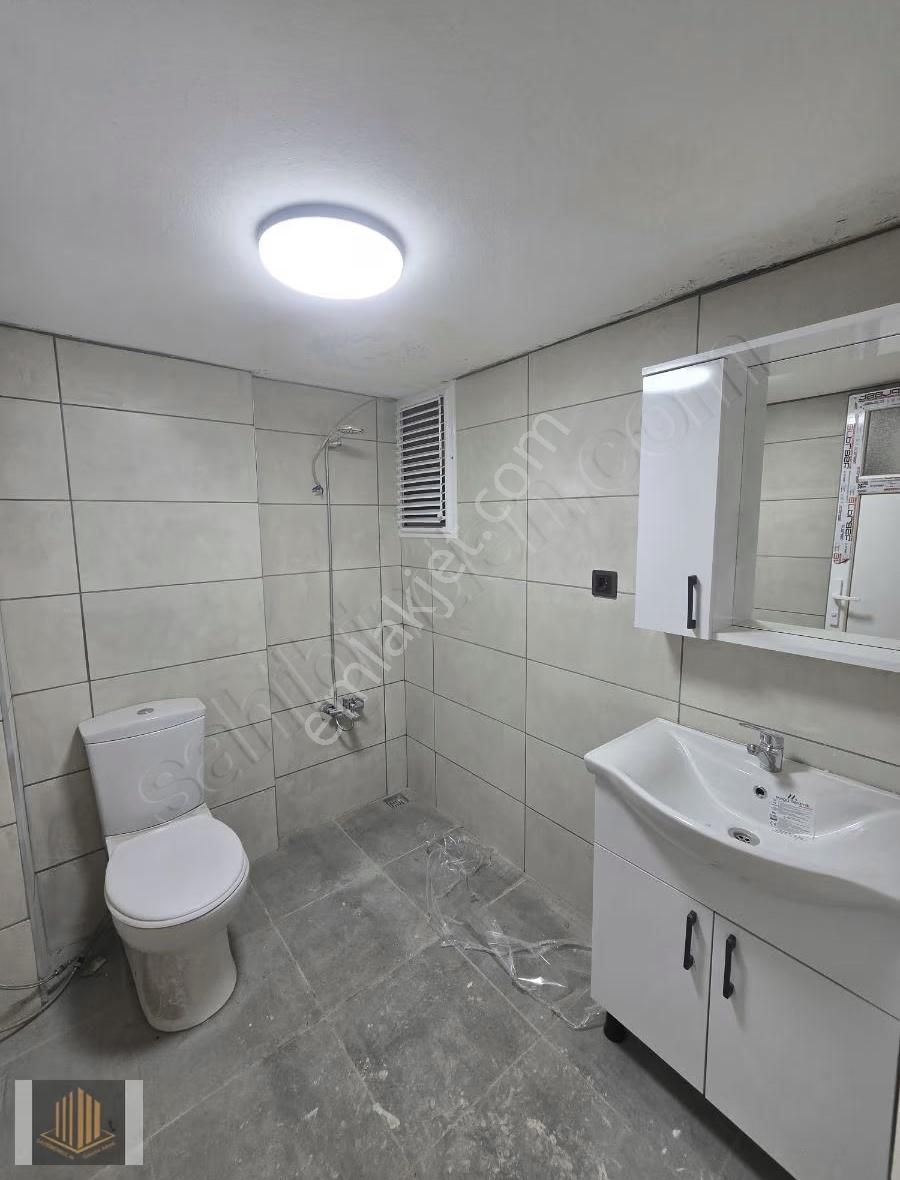 Sağlam'dan Sezer Hospital Civarı Geniş Oturumlu Bakımlı 3+1 - Görsel 8