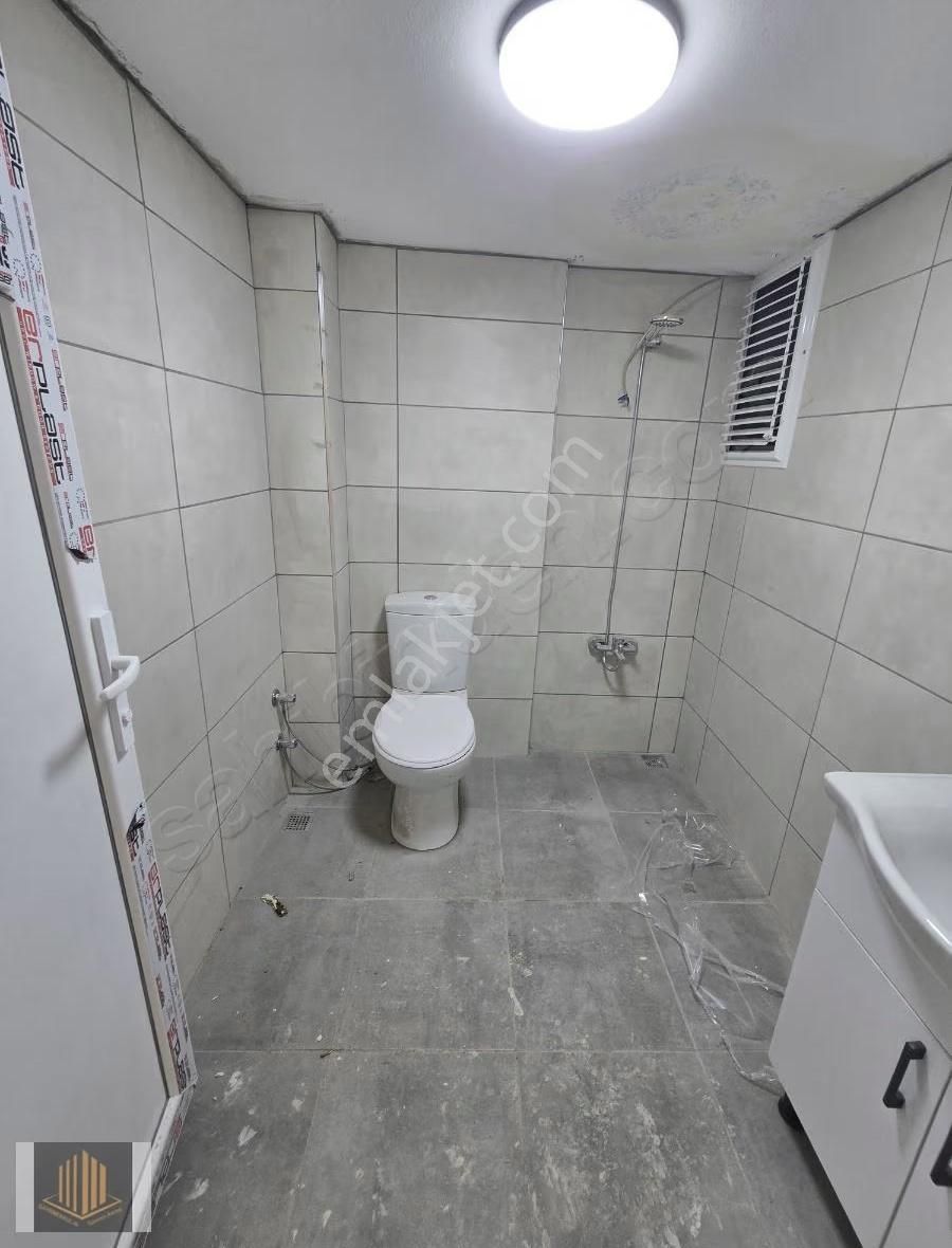 Sağlam'dan Sezer Hospital Civarı Geniş Oturumlu Bakımlı 3+1 - Görsel 7