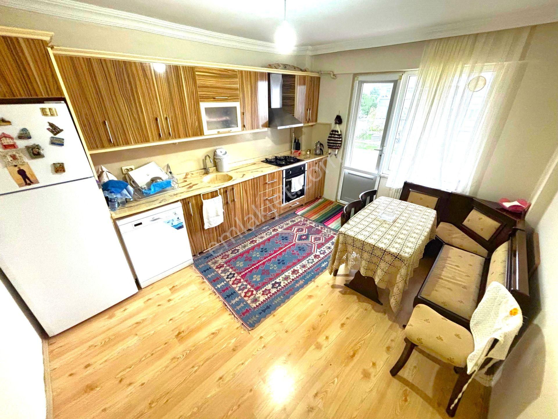 📍blue Life Egen'den Gerçek İlan-arakat Ayrı Mutfaklı 176m2 Kullanım Alanlı Eşyalı 3+1 Daire