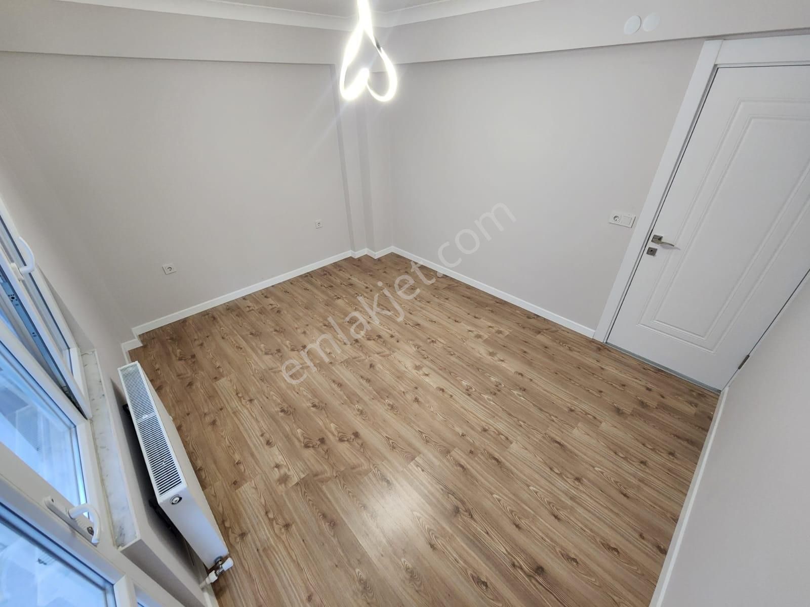 Kumsaldan Muhteşem Genişlikte_3+1_ön Cephe Ara Kat Satılık Daire - Görsel 9