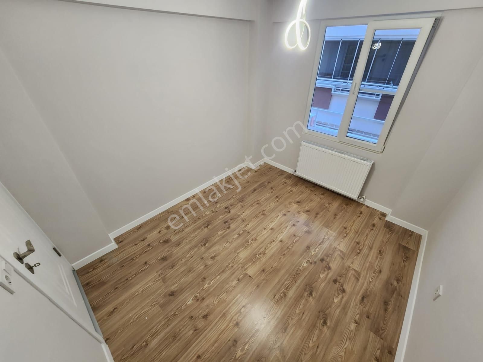 Kumsaldan Muhteşem Genişlikte_3+1_ön Cephe Ara Kat Satılık Daire - Görsel 11