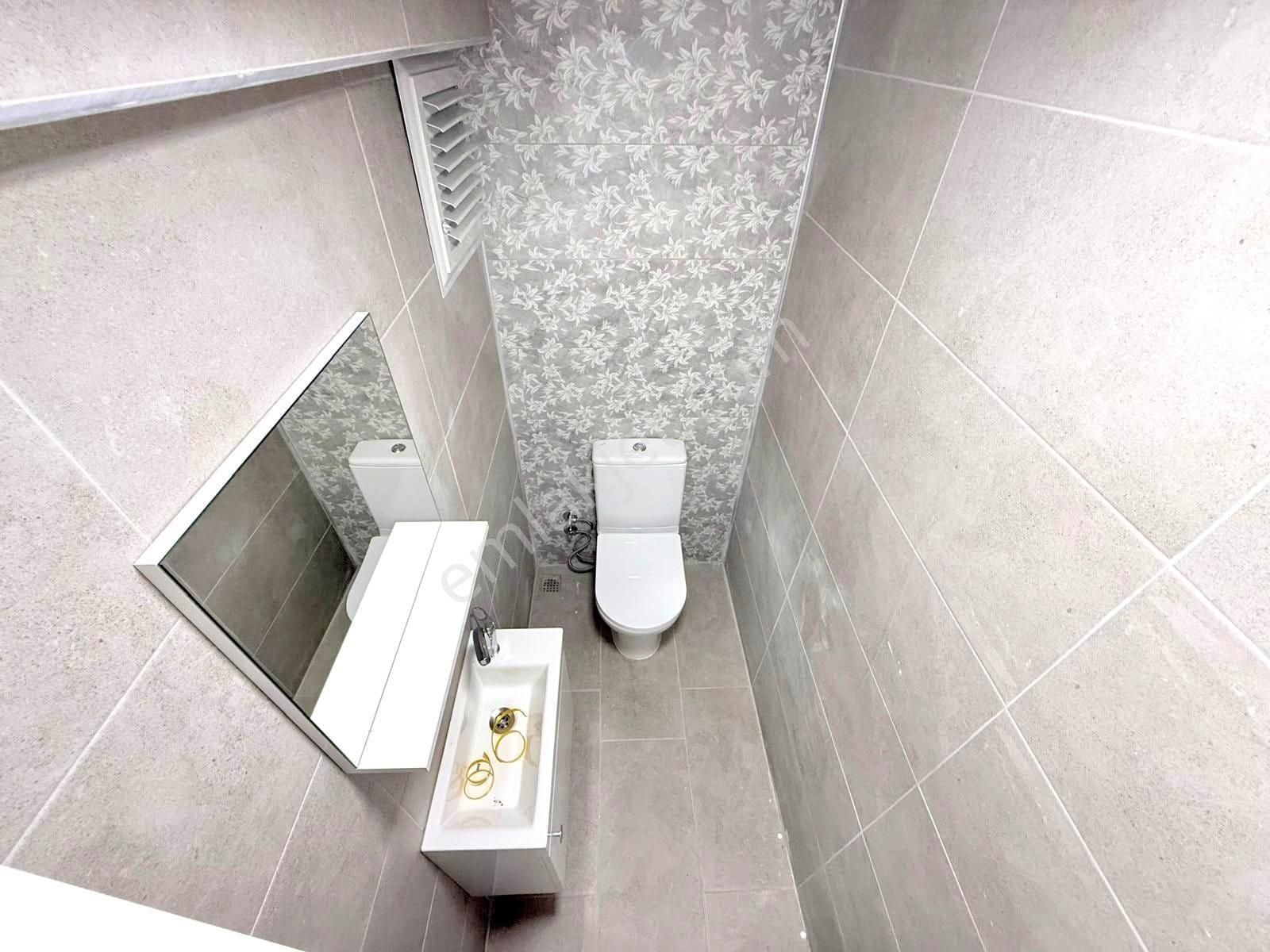 Kumsaldan Muhteşem Genişlikte_3+1_ön Cephe Ara Kat Satılık Daire - Görsel 29