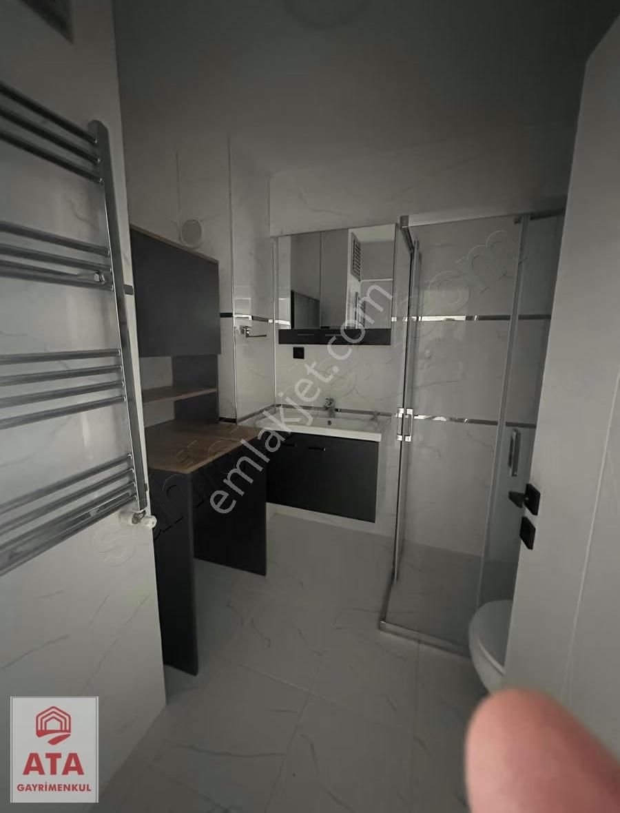 Hatayın Merkezi Yerinde Deniz Manzaralı Kiralık 3+1 Daire - Görsel 7