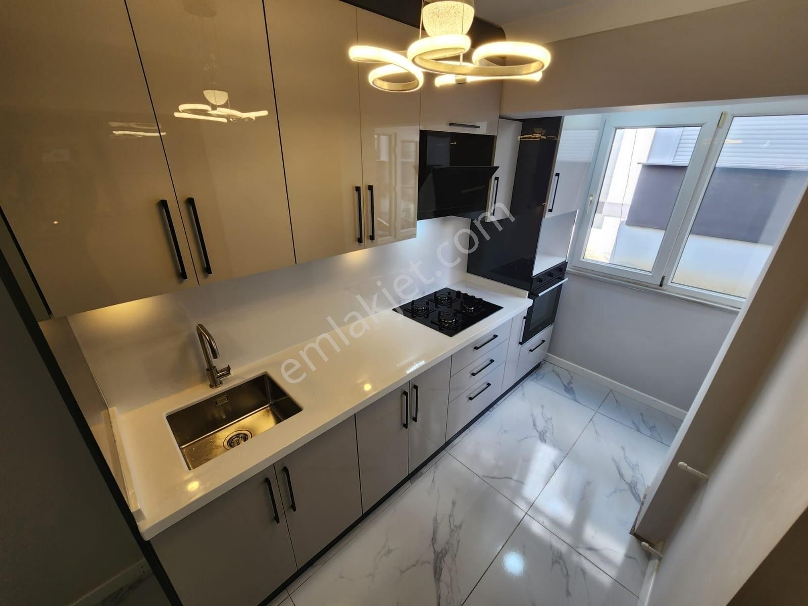 Kumsaldan Akçay Merkezde Muhteşem Fiyat Bahçeli_2+1_fırsat Daire