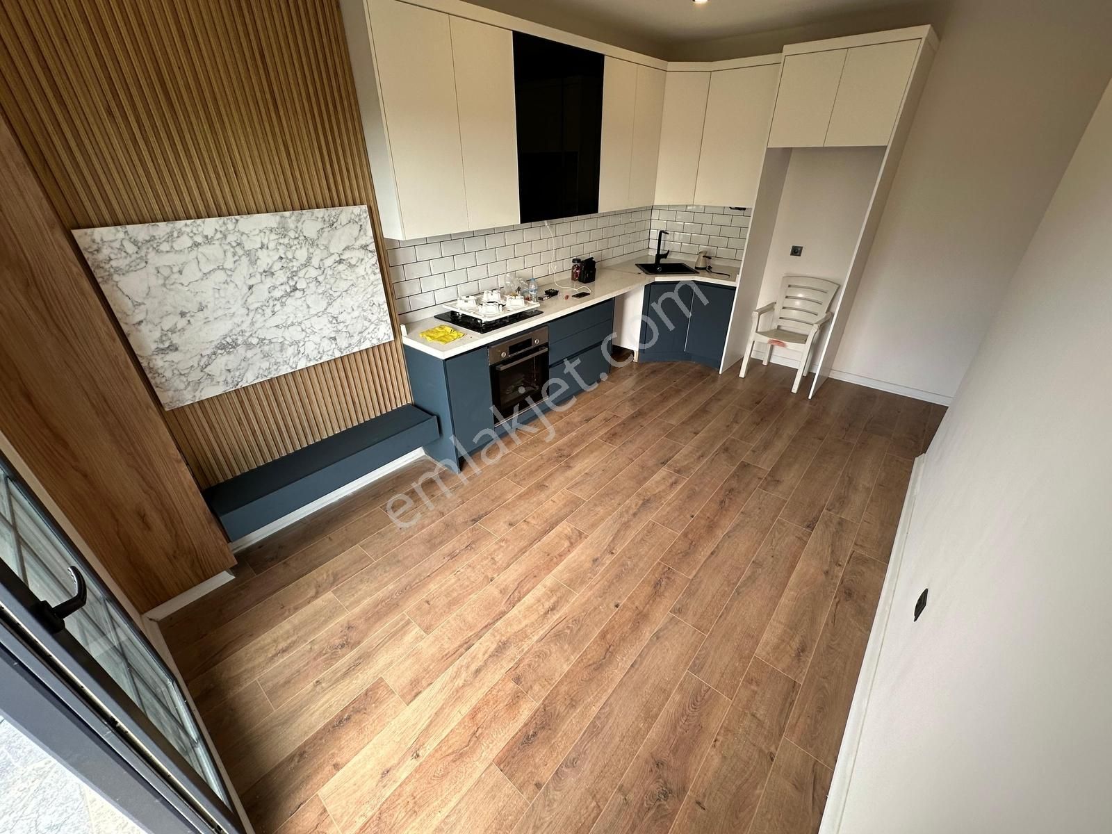 Kumsaldan Akçayda Kapalı Otopark Bahçe Kullanımlı_1+1_ Lüx Daire - Görsel 14