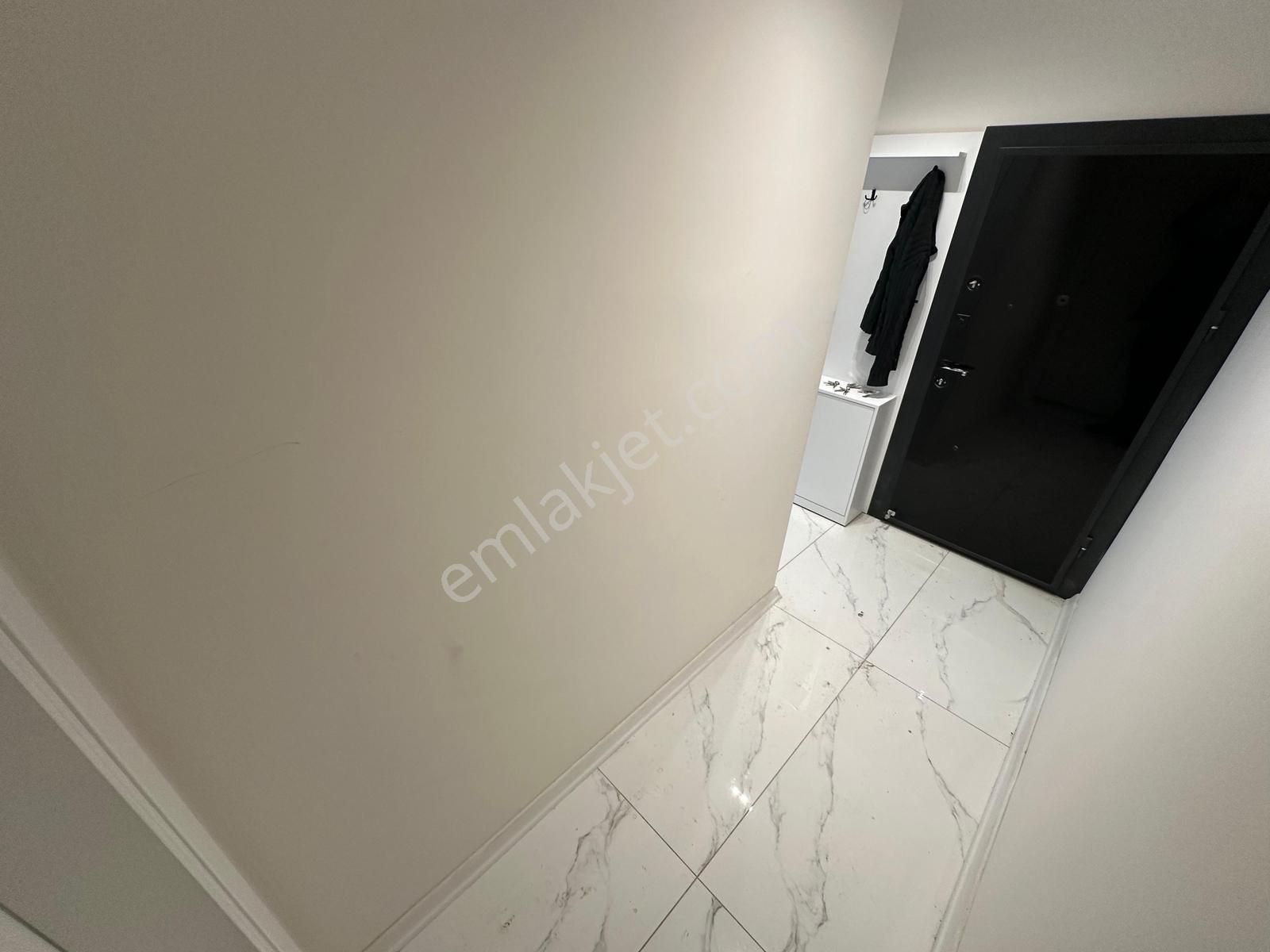 Kumsaldan Akçayda Kapalı Otopark Bahçe Kullanımlı_1+1_ Lüx Daire - Görsel 20