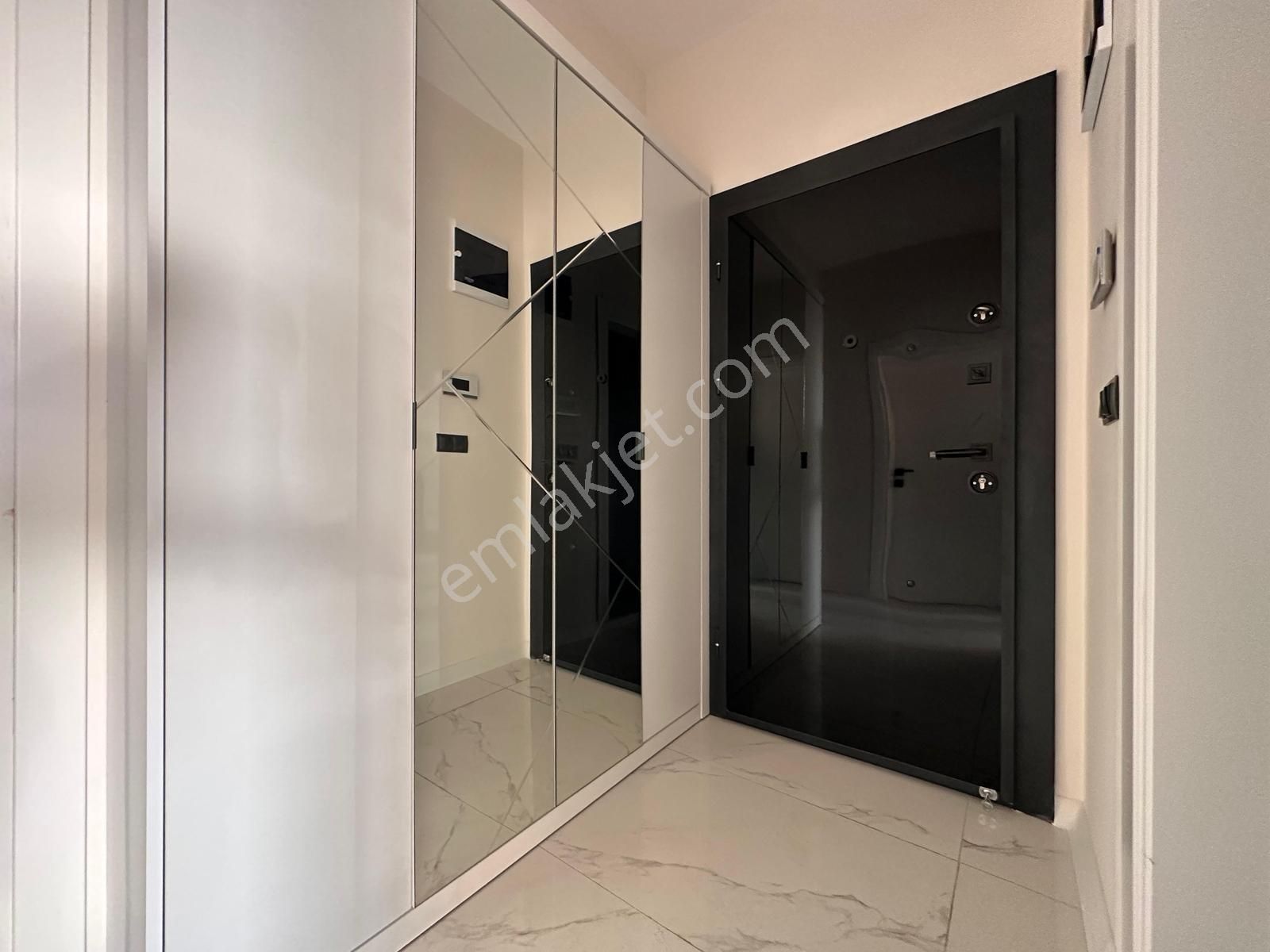 Kumsaldan Akçay'da Kapalı Otoparklı Giyinme Odalı_2+1_ Lüx Daire - Görsel 29