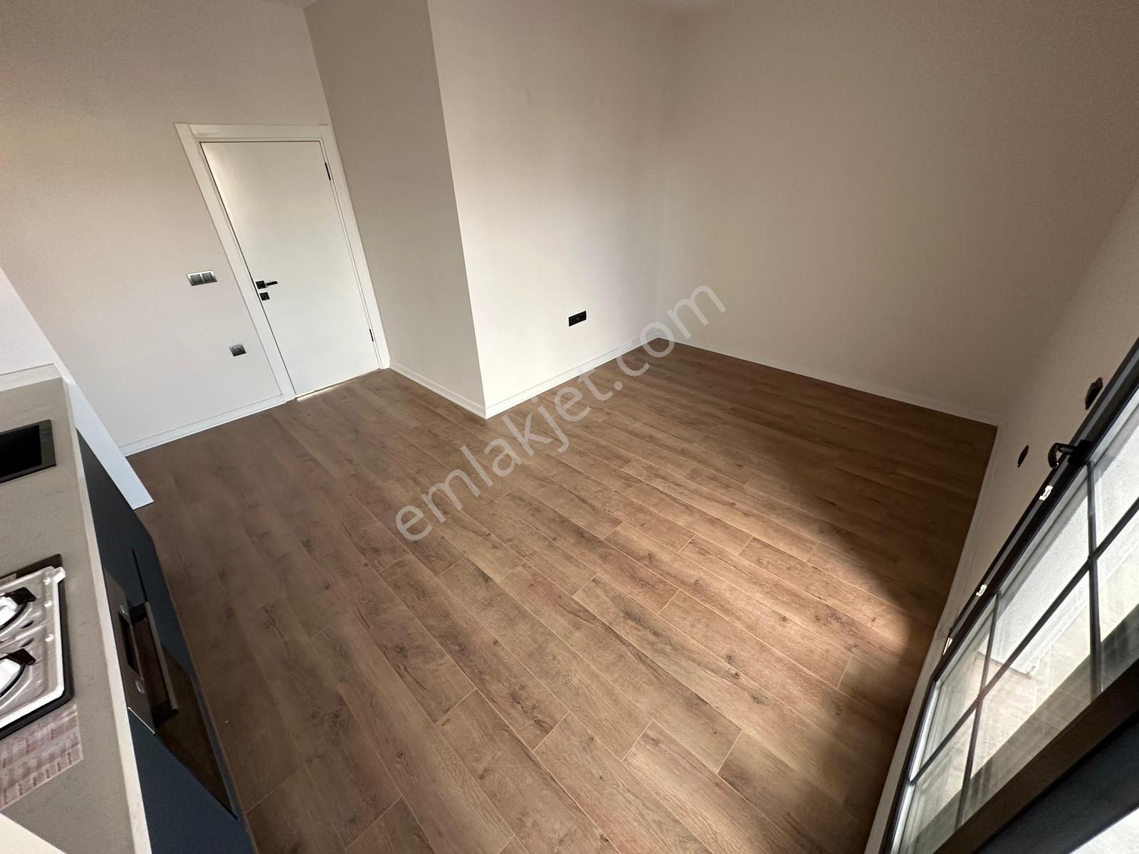 Kumsaldan Akçay'da Kapalı Otoparklı Giyinme Odalı_2+1_ Lüx Daire - Görsel 18