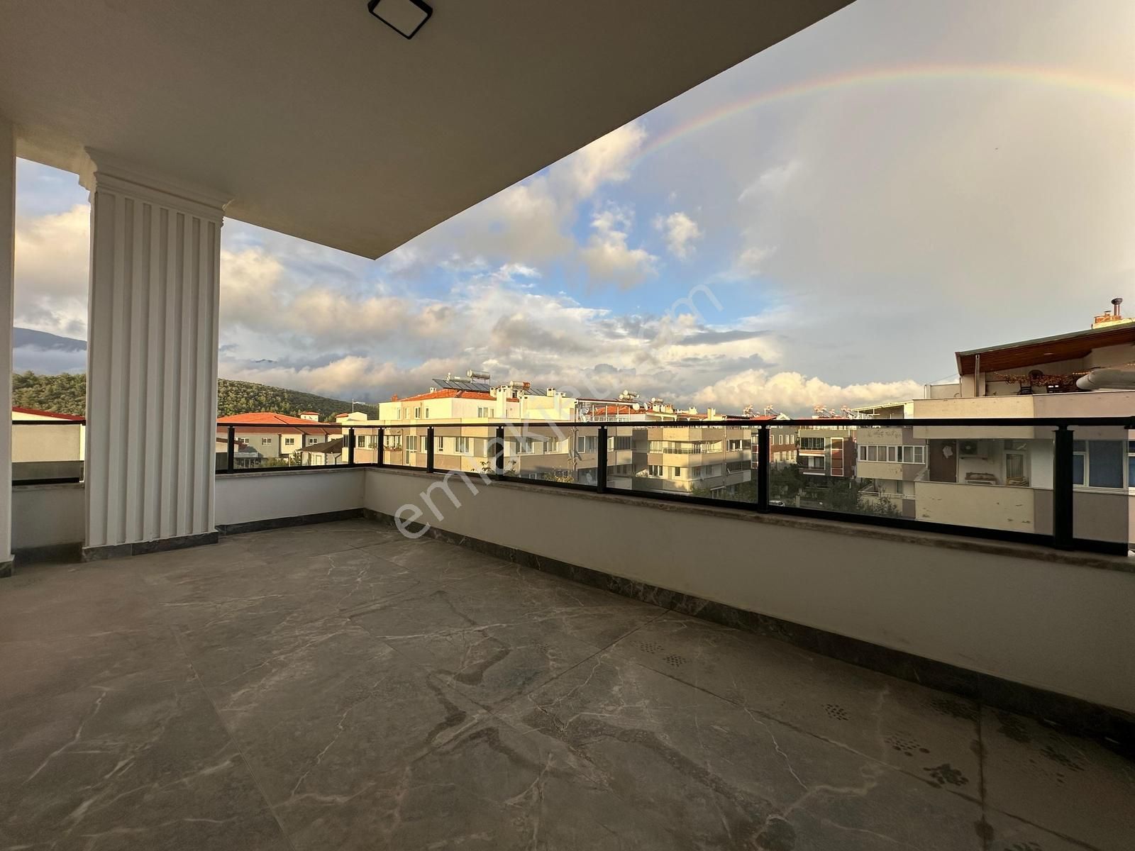 Kumsaldan Akçay'da Kapalı Otoparklı Giyinme Odalı_2+1_ Lüx Daire - Görsel 26