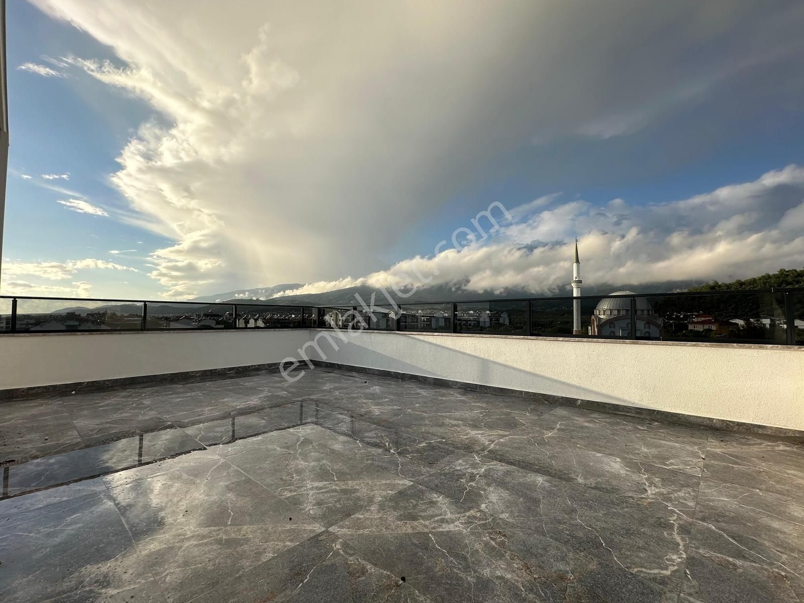 Kumsaldan Akçay'da Kapalı Otoparklı Giyinme Odalı_2+1_lüx Dublex - Görsel 23