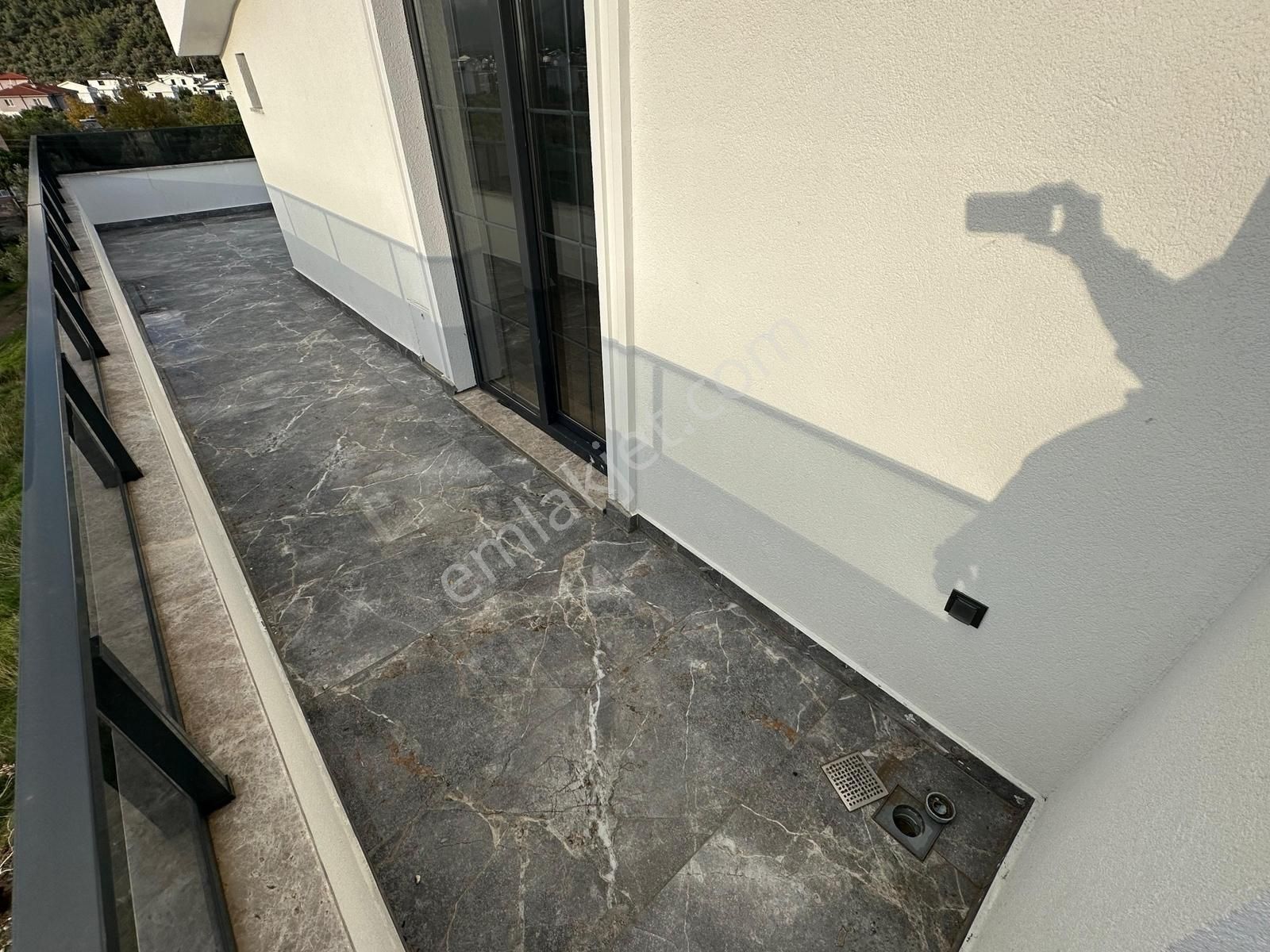 Kumsaldan Akçay'da Kapalı Otoparklı Giyinme Odalı_2+1_lüx Dublex - Görsel 13