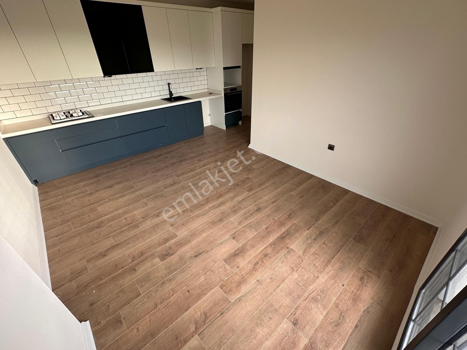 Kumsaldan Akçay'da Kapalı Otoparklı Giyinme Odalı_2+1_lüx Dublex - Görsel 34