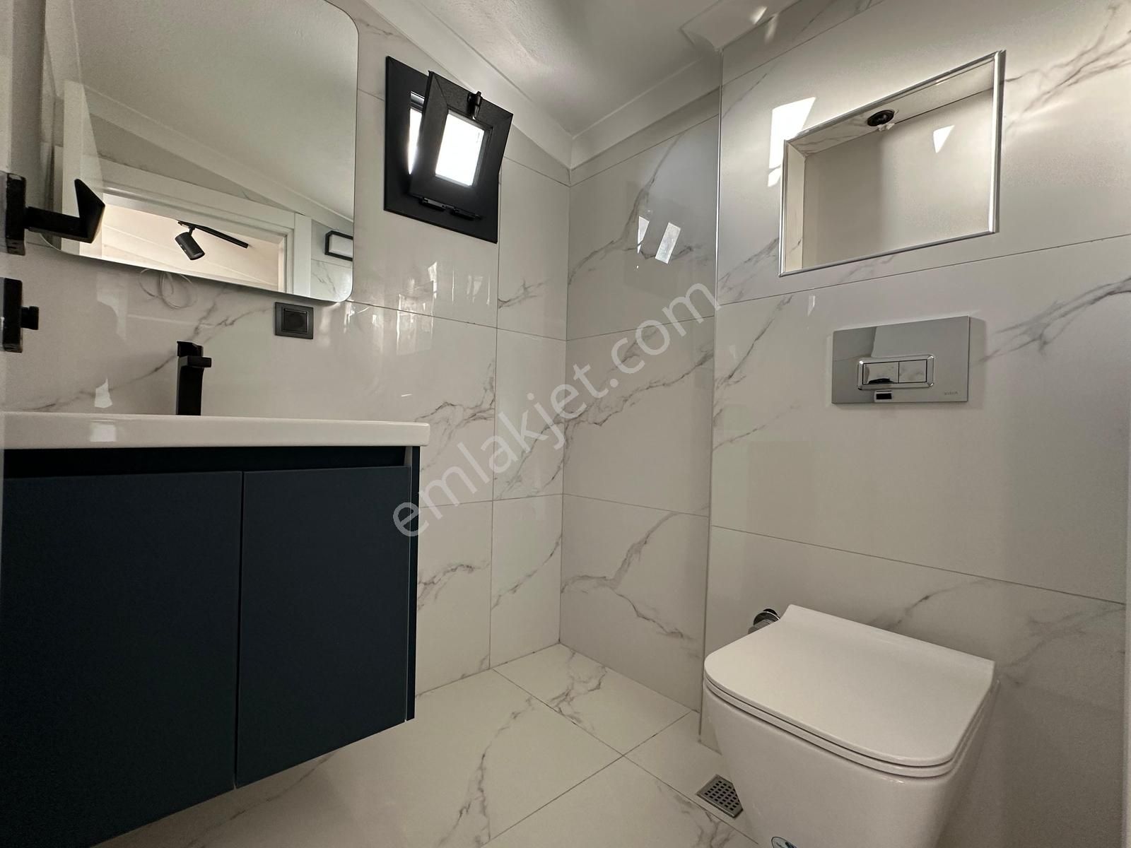 Kumsaldan Akçay'da Kapalı Otoparklı Giyinme Odalı_2+1_lüx Dublex - Görsel 22