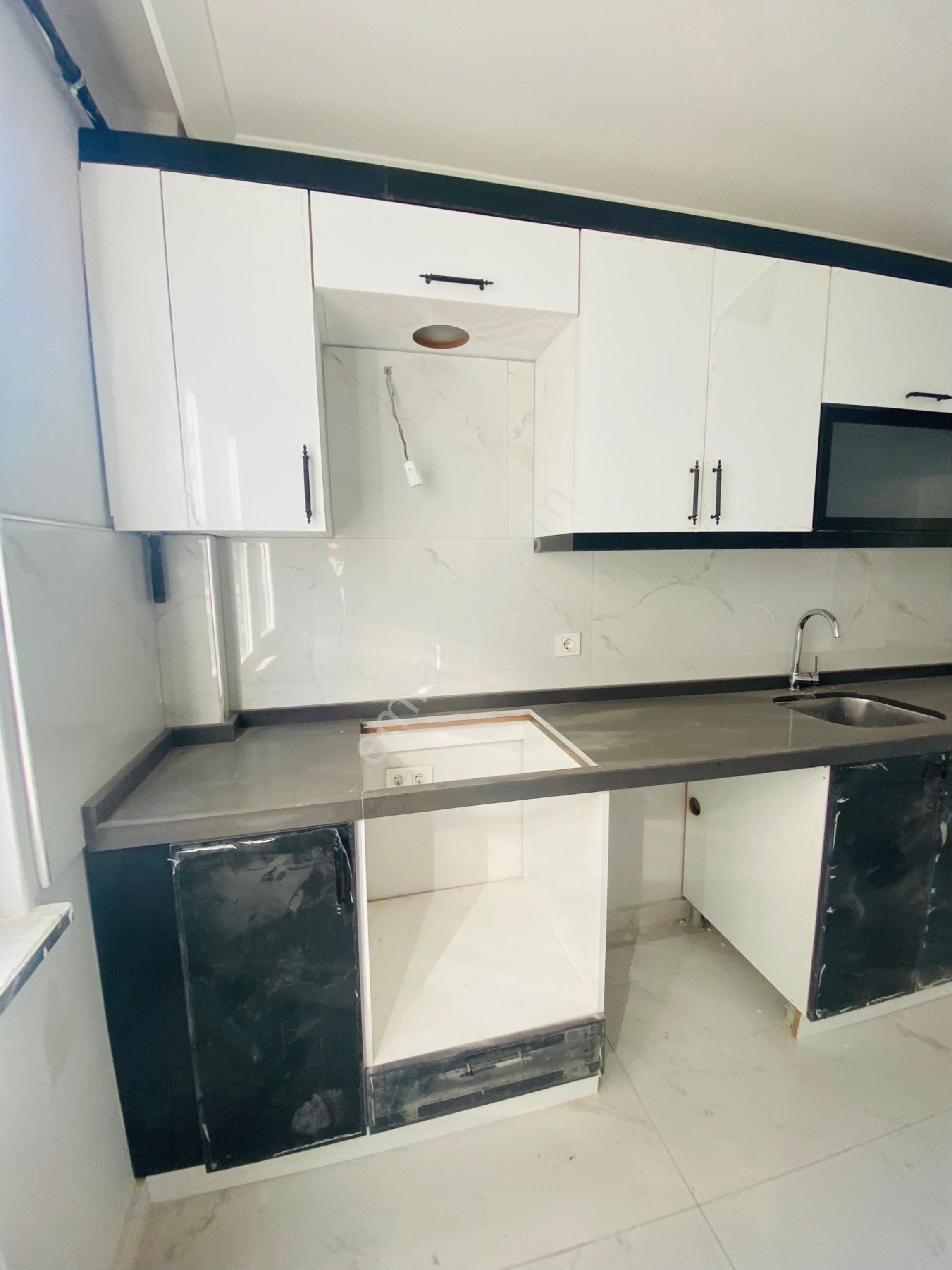 Mimarsinan Mah.kiralık 2+1 Cadde Üzerinde Arakat Daire - Görsel 23