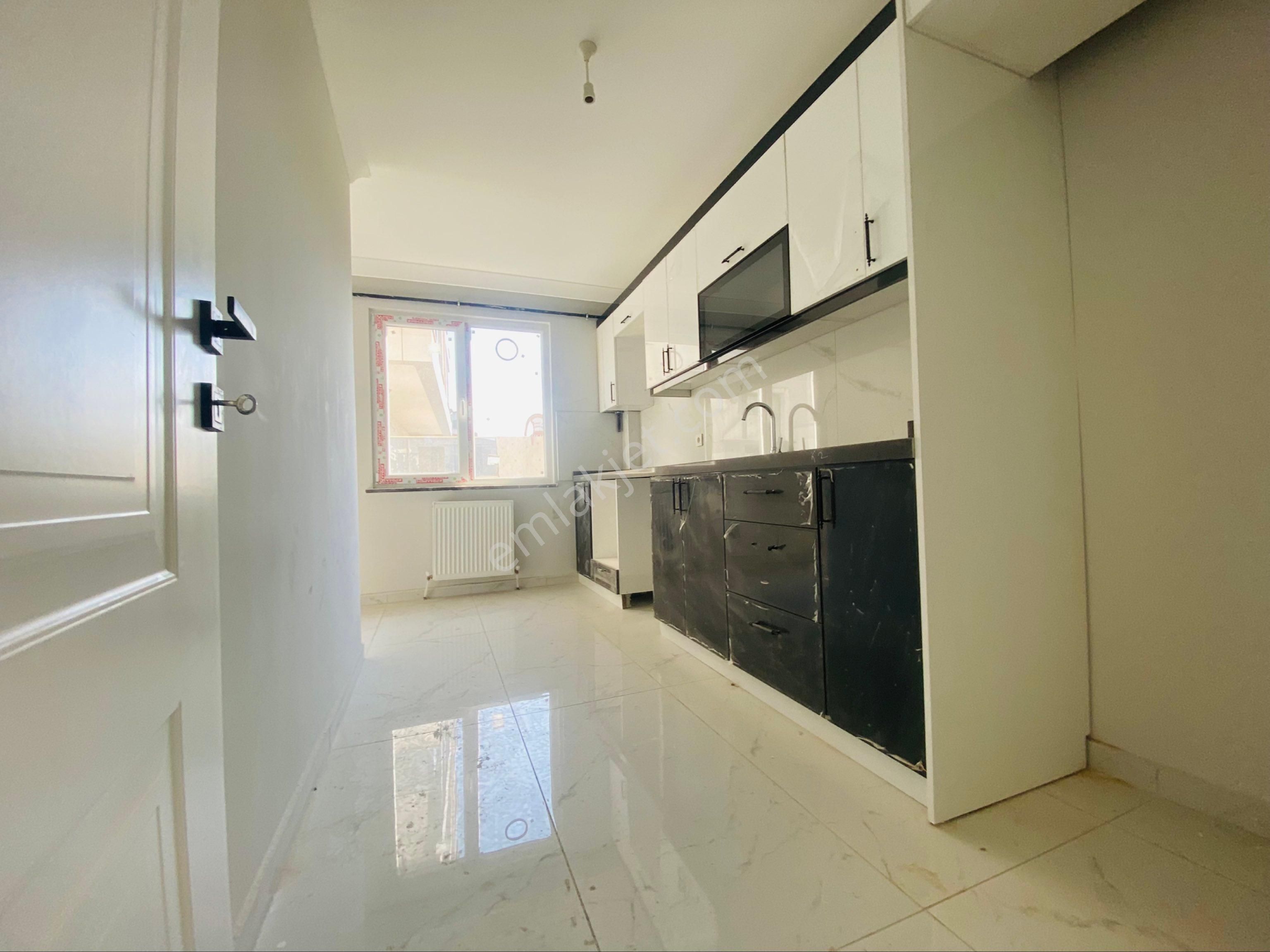 Mimarsinan Mah.kiralık 2+1 Cadde Üzerinde Arakat Daire - Görsel 32