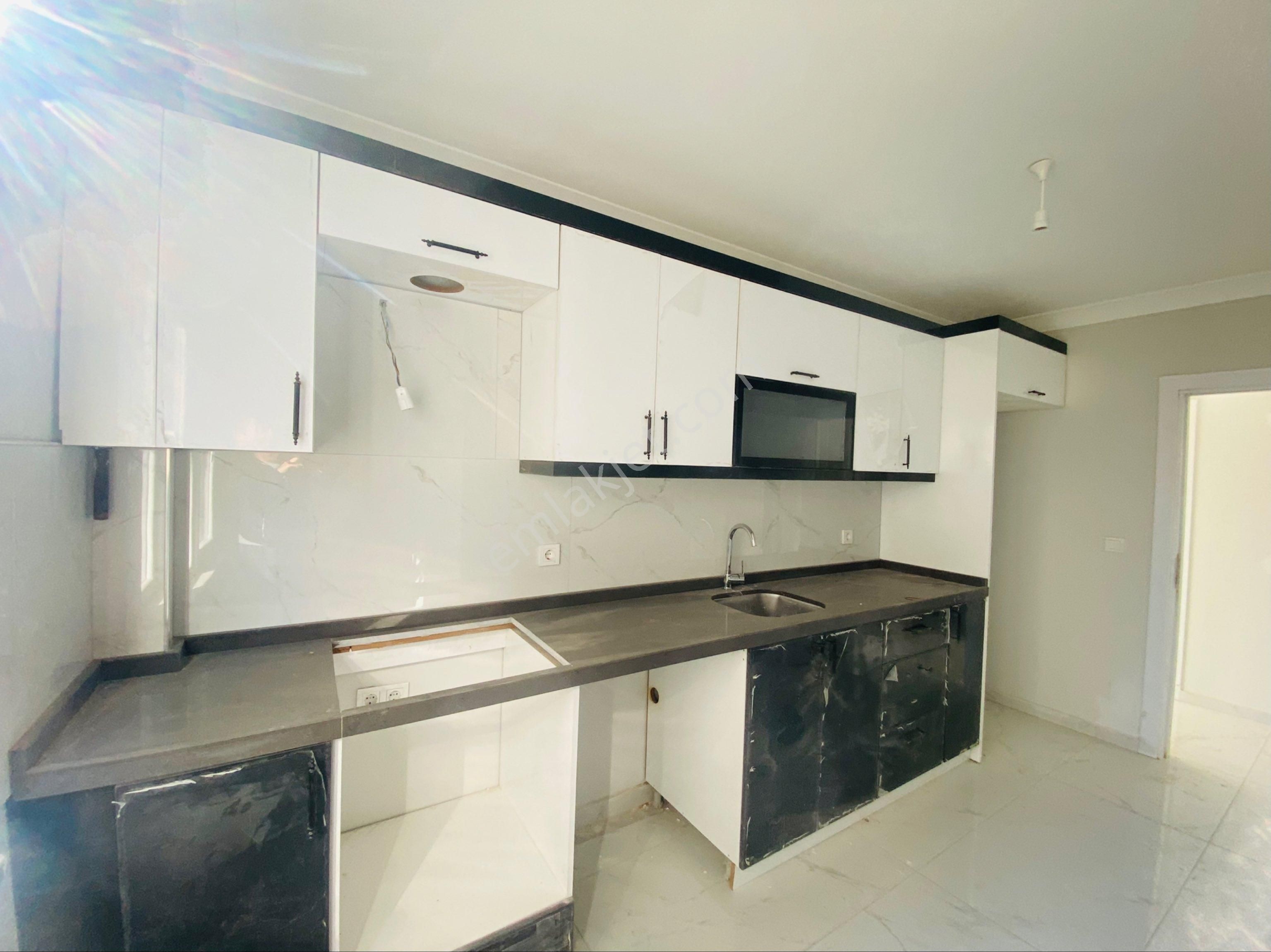 Mimarsinan Mah.kiralık 2+1 Cadde Üzerinde Arakat Daire - Görsel 22