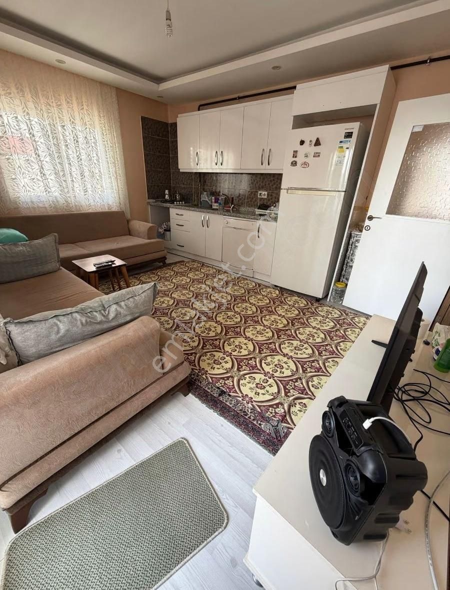 Saricam Carkiparede 3+1a Mutfak İskanli Satlik