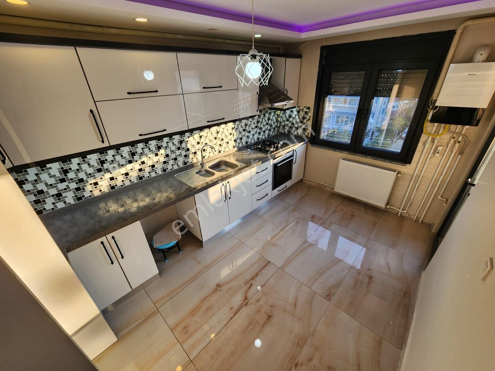 Kumsaldan Doktorlar Sitesi Mevkii Ebeveyn Banyolu_3+1_lüx Daire! - Görsel 2