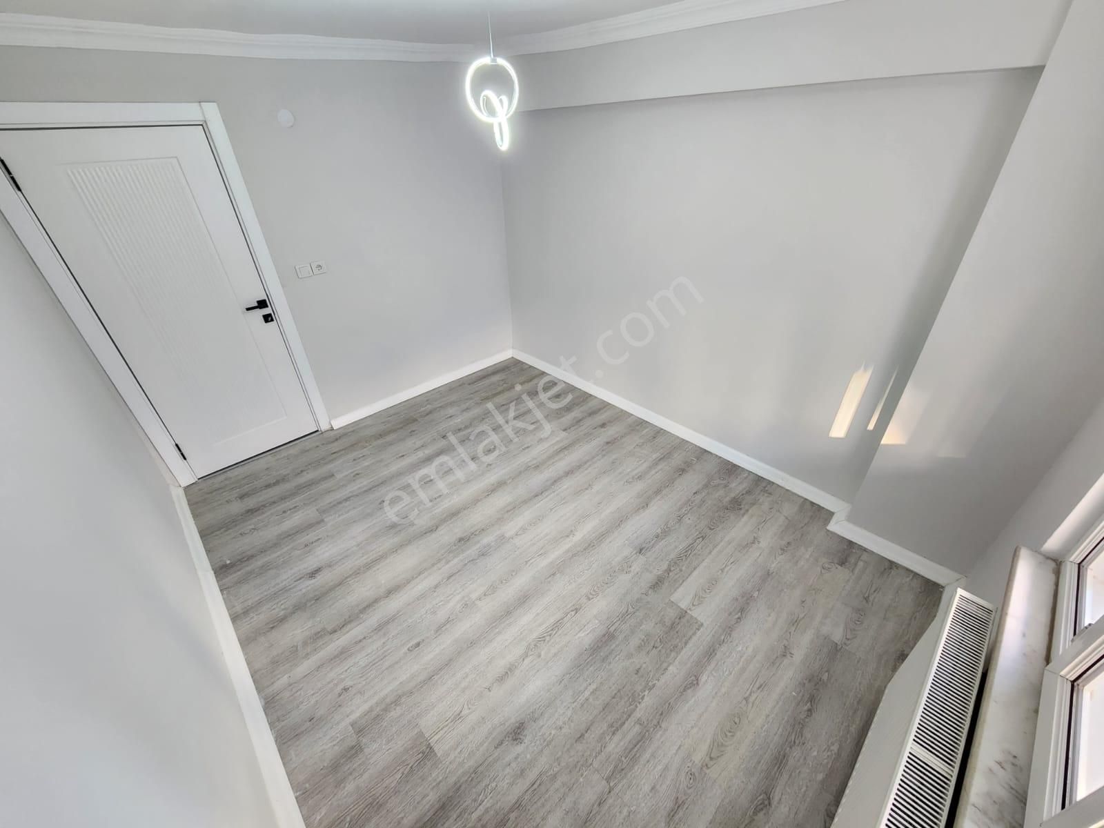 Kumsaldan İkizçayda Muhteşem Fiyat Çift Balkon_3+1_fırsat Daire! - Görsel 12