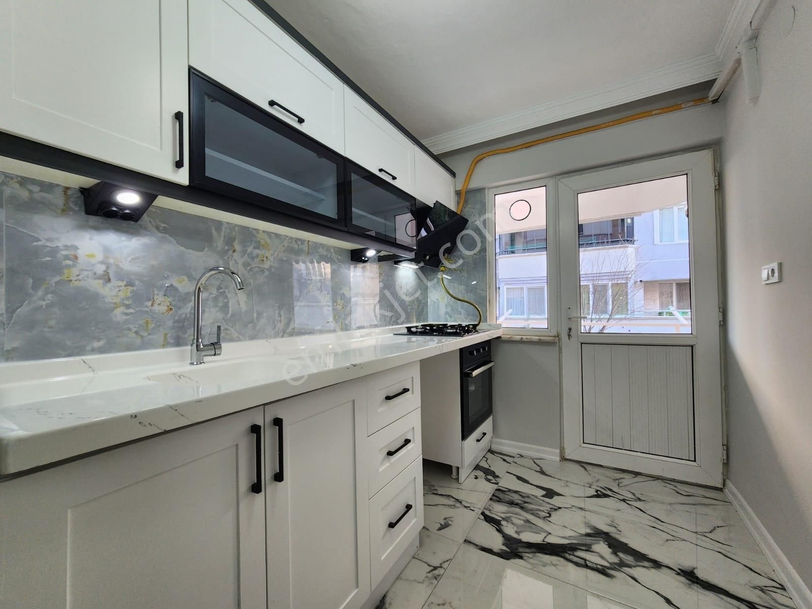 Kumsaldan İkizçayda Muhteşem Fiyat Çift Balkon_3+1_fırsat Daire! - Görsel 30