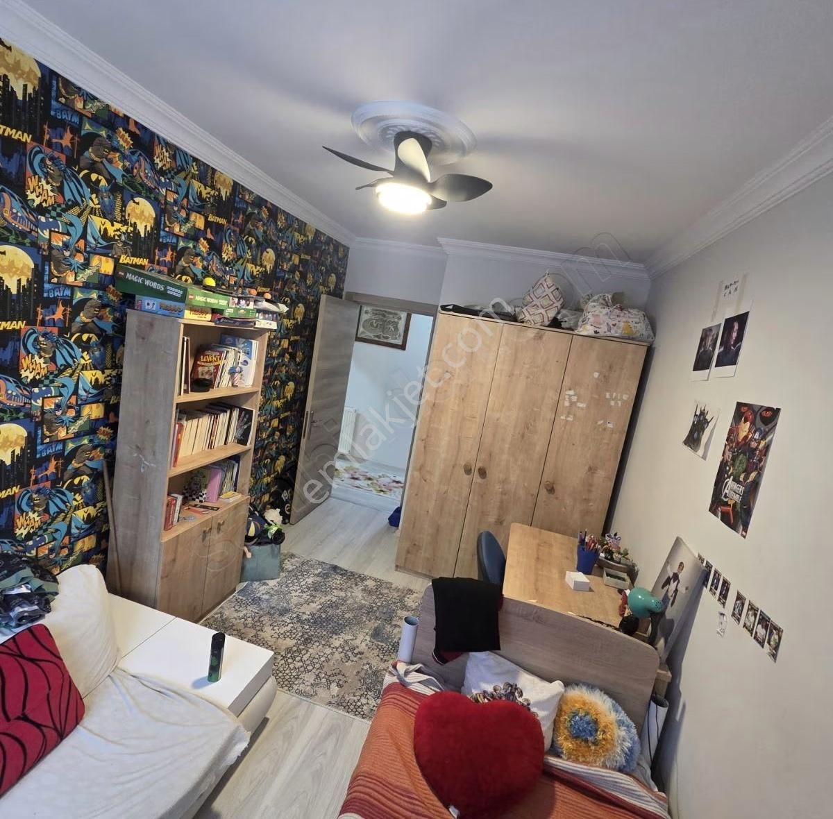 Burhaniye Merkezde Her Yere Yakın Ayrı Mutfak 3+1 Daire - Görsel 18