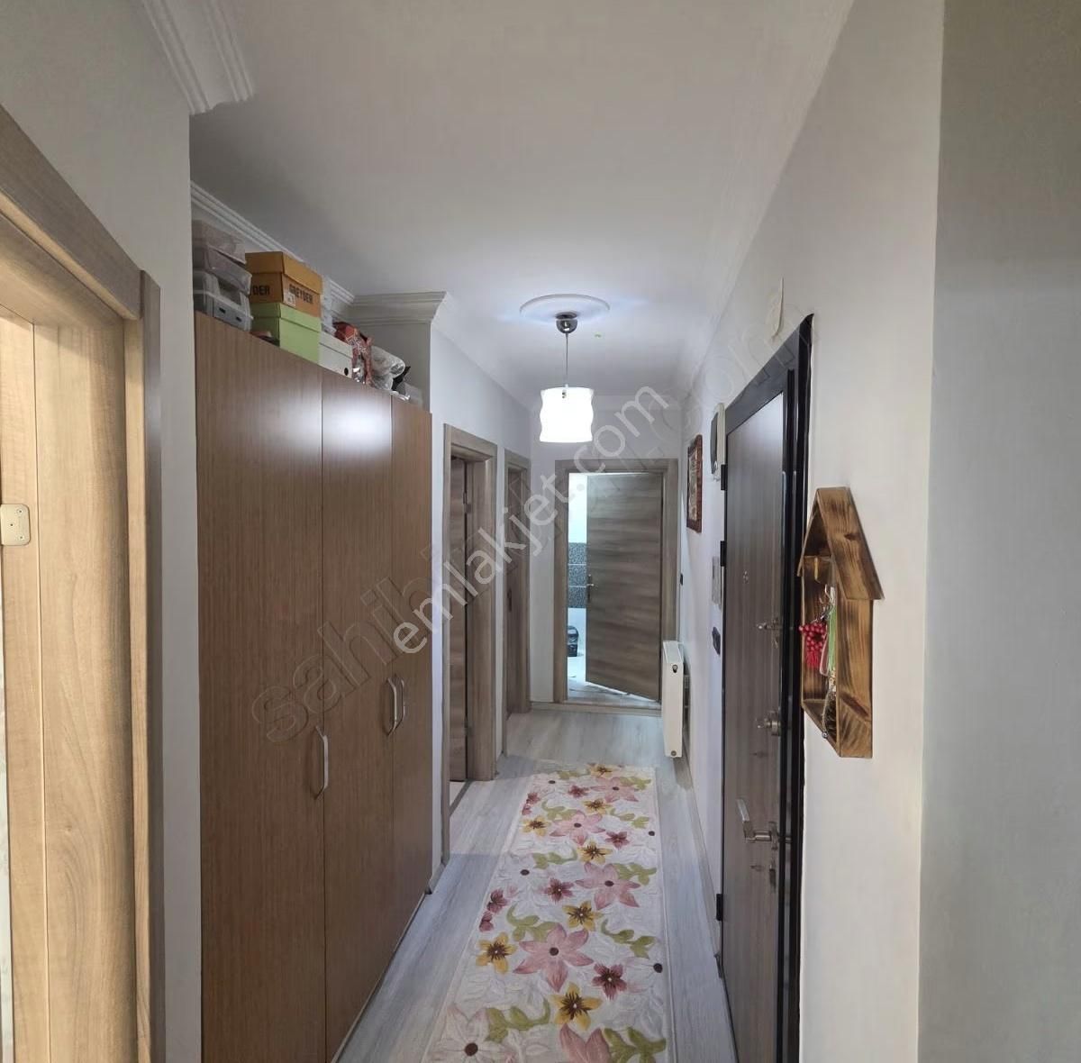 Burhaniye Merkezde Her Yere Yakın Ayrı Mutfak 3+1 Daire - Görsel 25