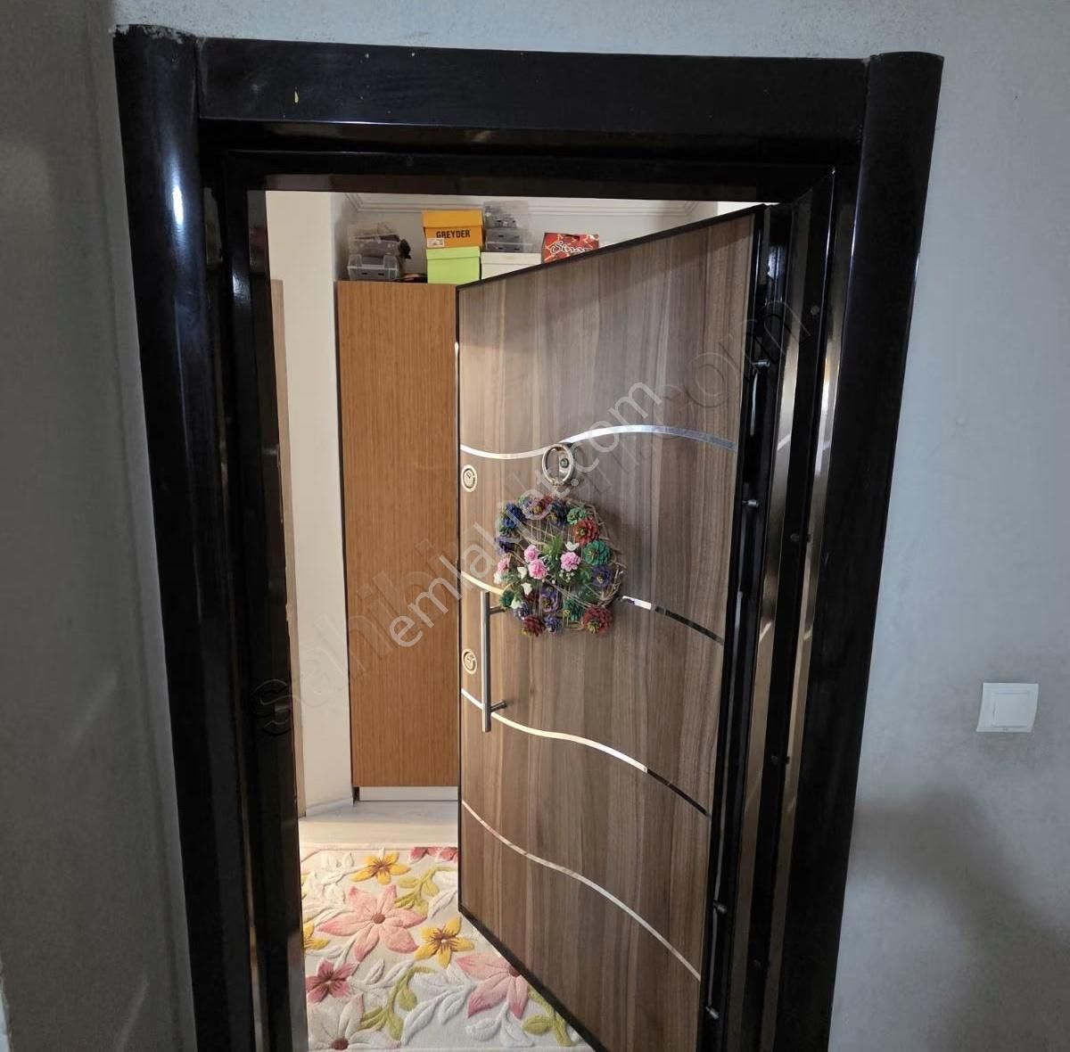 Burhaniye Merkezde Her Yere Yakın Ayrı Mutfak 3+1 Daire - Görsel 10