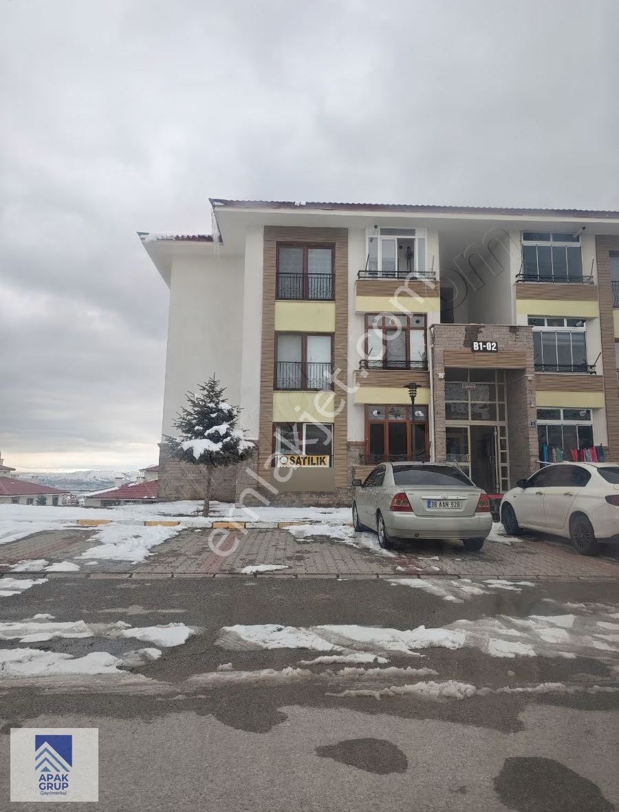 Apak | Saraycık Toki 2+1 Cam Balkonlu Acil