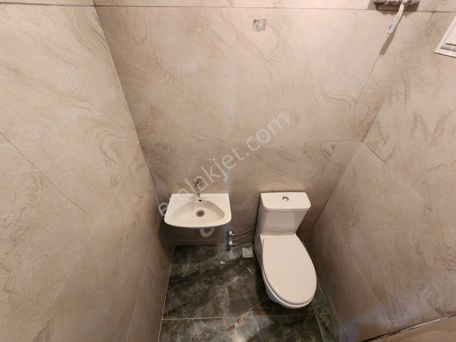 Kumsaldan Muhteşem Genişlikte_3+1_ön Cephe Ara Kat Satılık Daire - Görsel 16