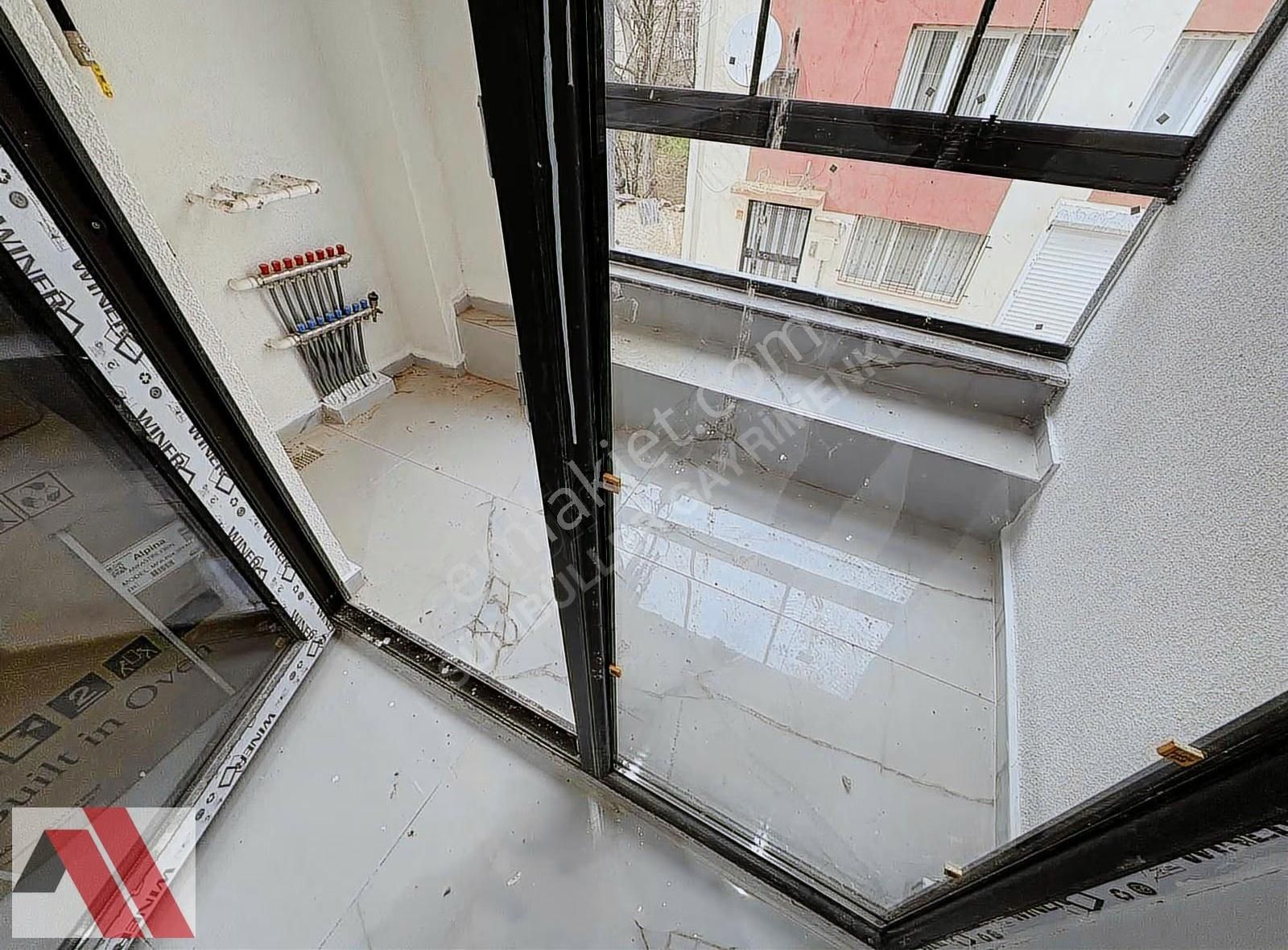 Sümbüller'den, Kapalı Otoparklı, Yerden Isıtmalı Lüks 2+1 Daire - Görsel 4