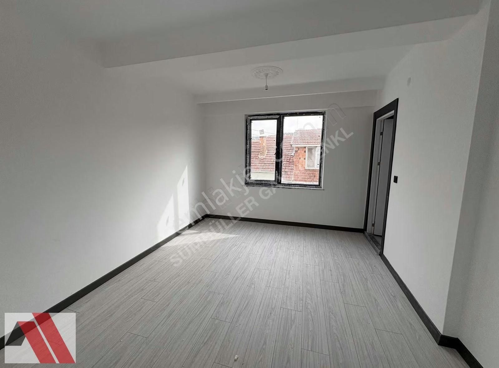 Sümbüller'den, Kapalı Otoparklı, Yerden Isıtmalı Lüks 2+1 Daire - Görsel 11