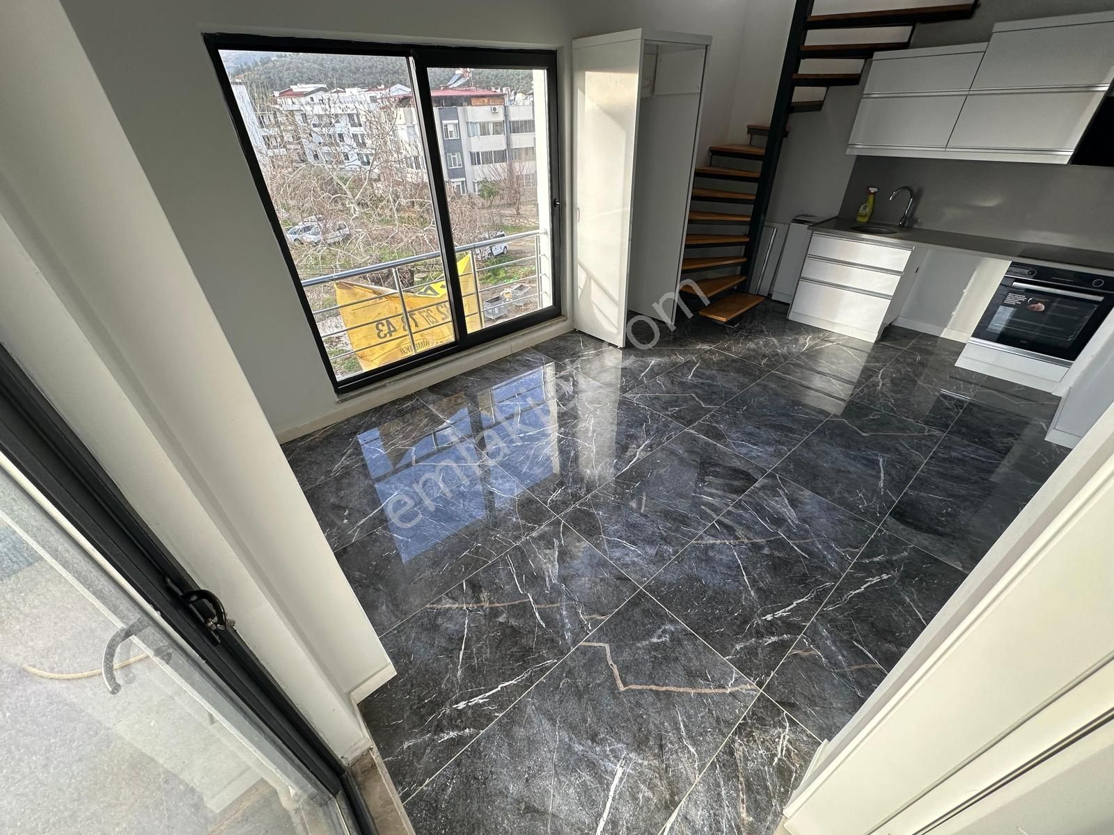 Kumsaldan Akçay Kaz Dağlarının Eteğinde 2 Yaşında_2+1_lüx Dublex - Görsel 12