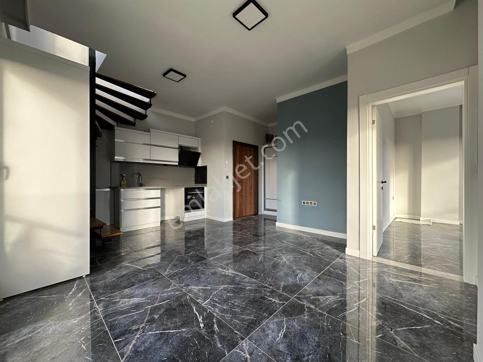 Kumsaldan Akçay Kaz Dağlarının Eteğinde 2 Yaşında_2+1_lüx Dublex - Görsel 3