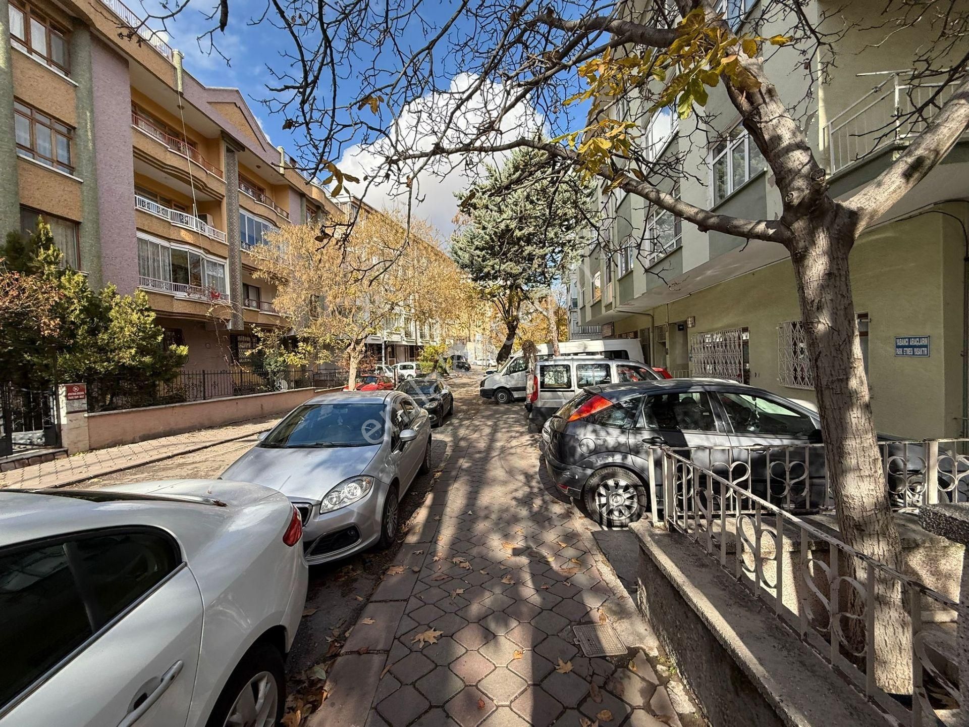 Aşağı Eğlence Meşeli Sok.'da 3+1 Bağımsız Manzaralı Acil !! - Görsel 13