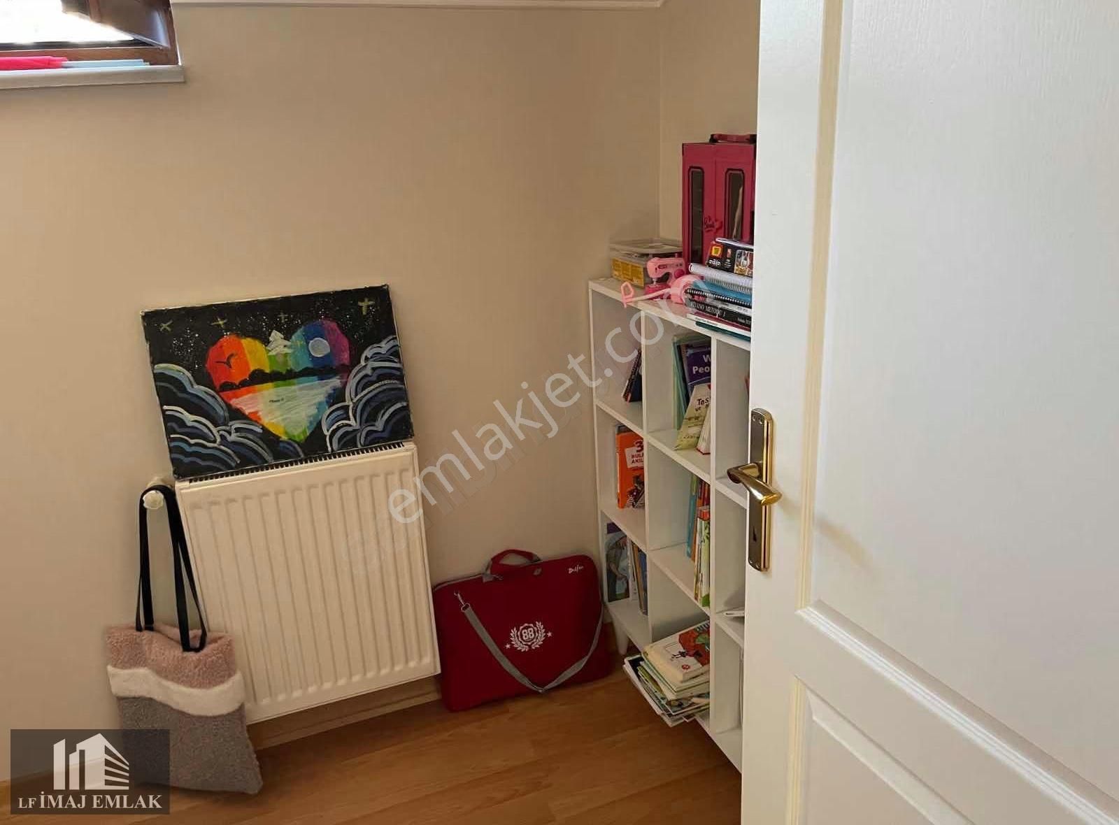 Ümraniye Tantavi De 5+2 200 M2 Net Geniş Odalı Bakımlı Dubleks - Görsel 19