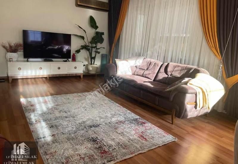 Ümraniye Tantavi De 5+2 200 M2 Net Geniş Odalı Bakımlı Dubleks - Görsel 29