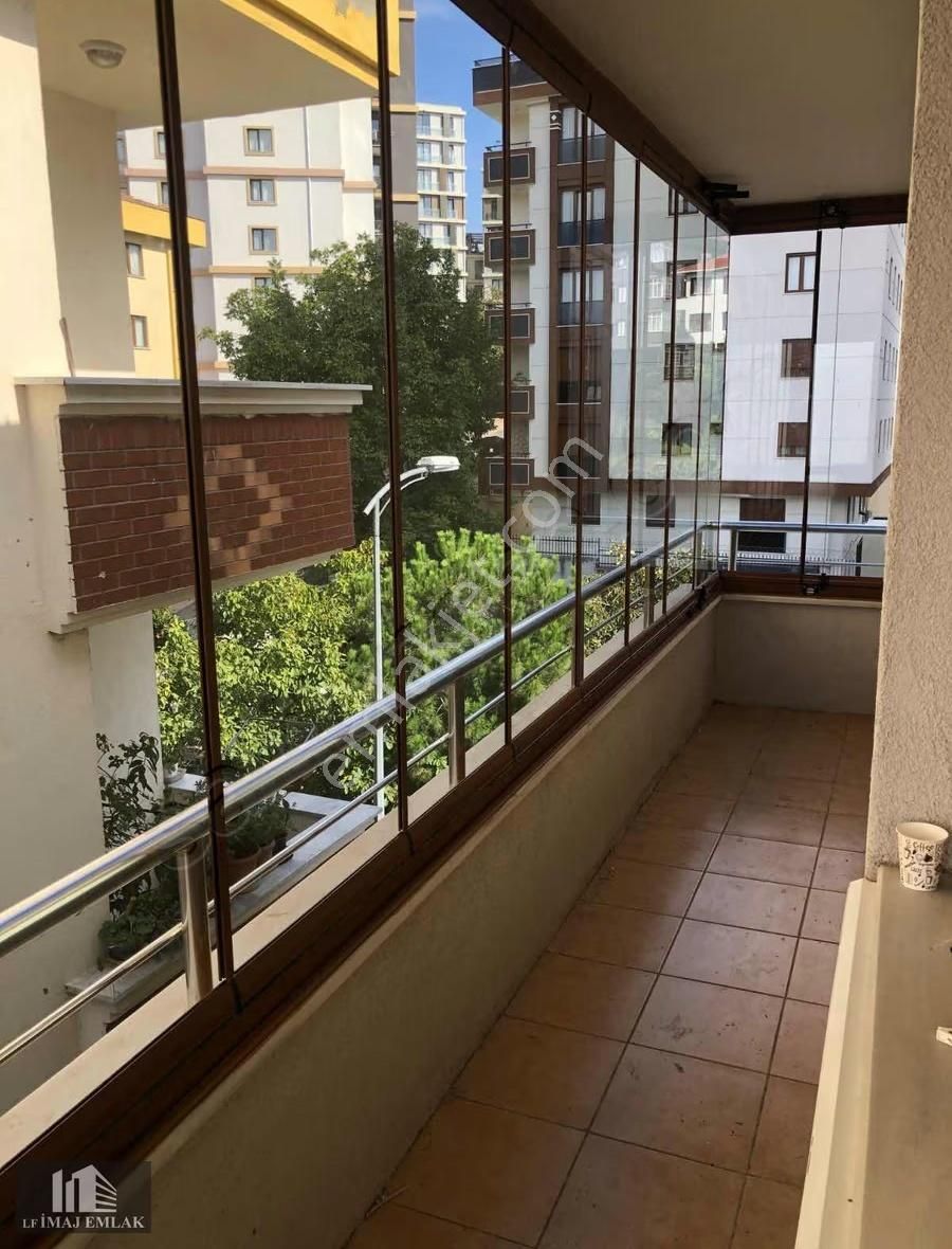 Ümraniye Tantavi De 5+2 200 M2 Net Geniş Odalı Bakımlı Dubleks - Görsel 16