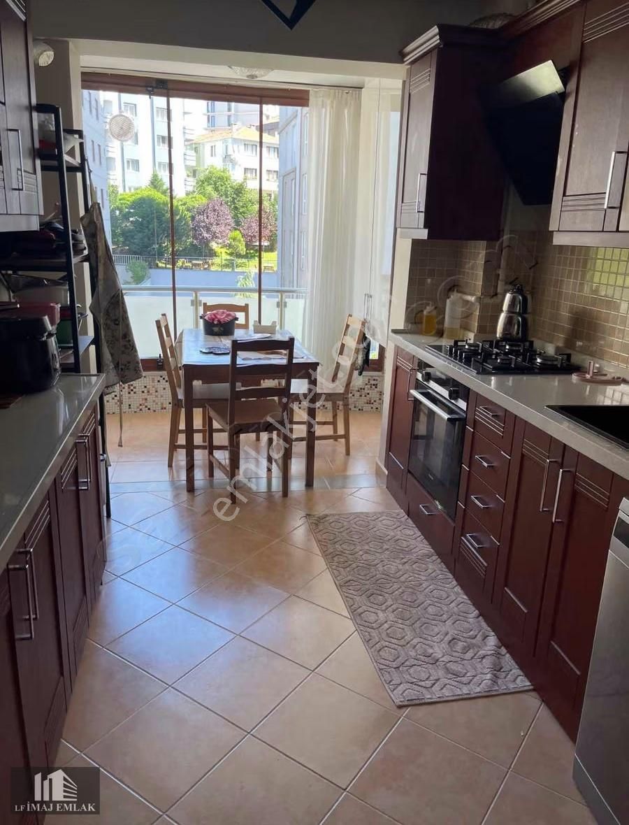 Ümraniye Tantavi De 5+2 200 M2 Net Geniş Odalı Bakımlı Dubleks - Görsel 10