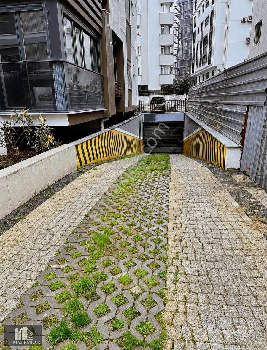 Caddebostan Sahilde Yeni Bina 1+1 60 M2 Ebeveynli Boş - Görsel 3