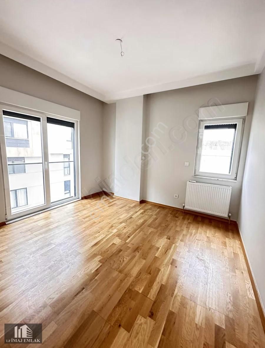 Caddebostan Sahilde Yeni Bina 1+1 60 M2 Ebeveynli Boş - Görsel 15