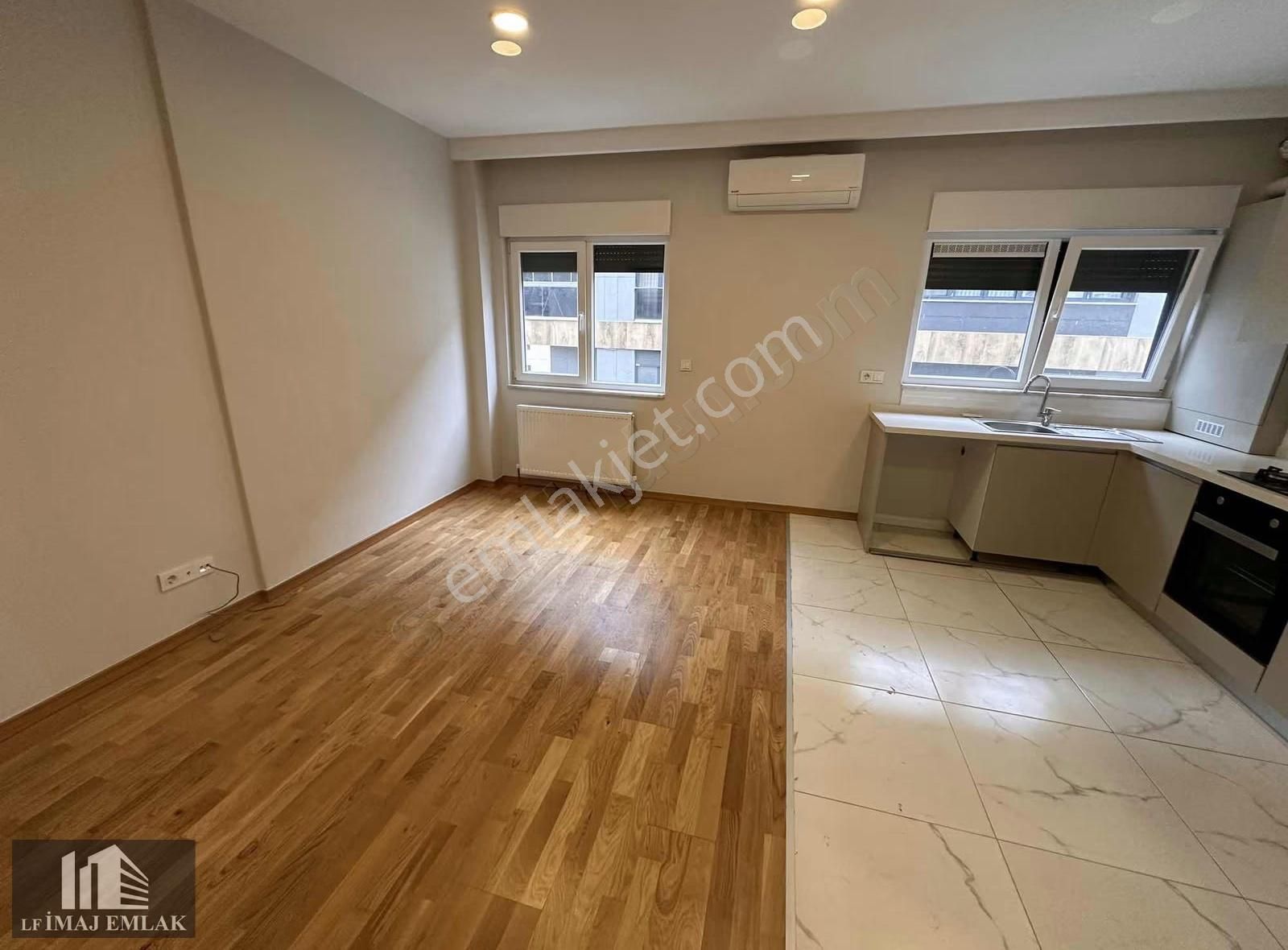 Caddebostan Sahilde Yeni Bina 1+1 60 M2 Ebeveynli Boş - Görsel 5