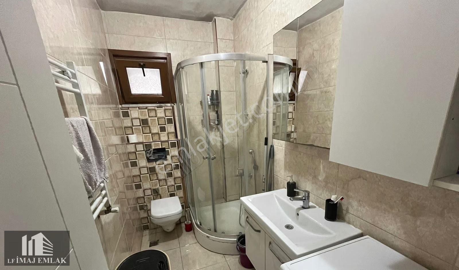 Lf İmaj Bostancı'da 2+1 Balkonlu Yarı Açık Mutfaklı Yeni Binada - Görsel 11